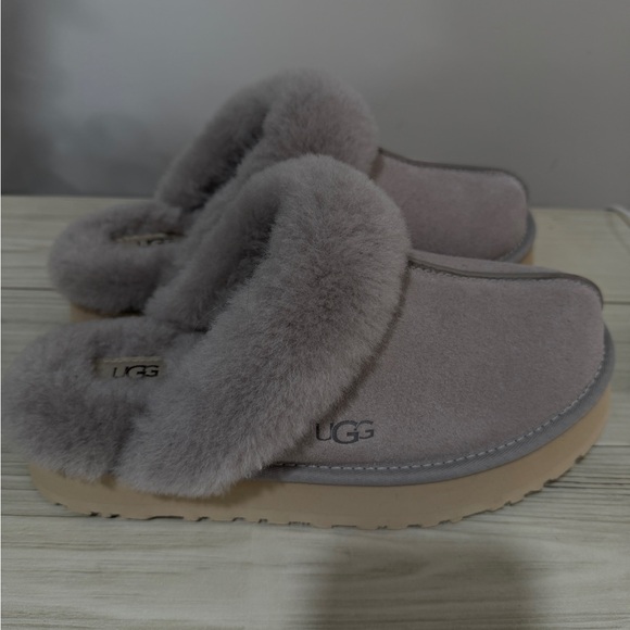 UGG Women's Gray Sheepskin Slippers - Picture 3 of 6